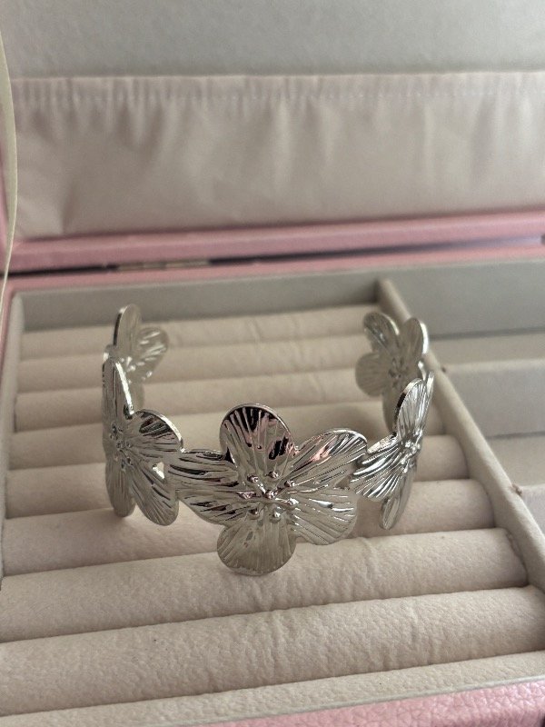 Producto - Brazalete flores.2