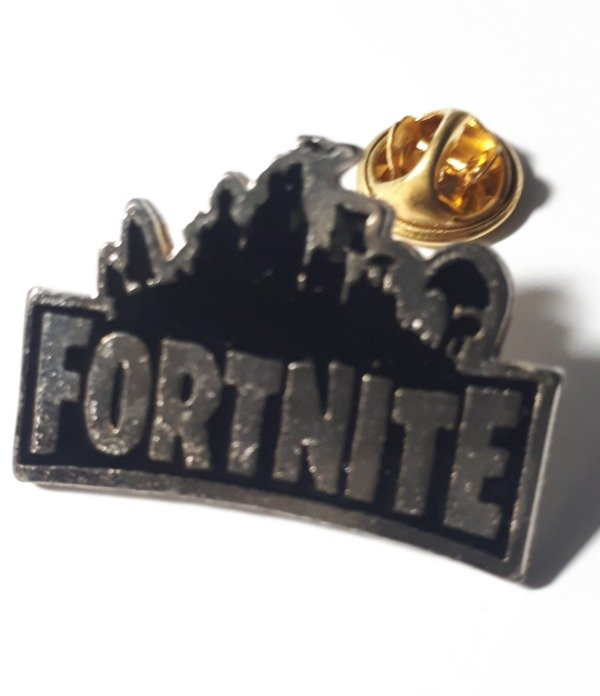 Producto - PINS FORTNITE