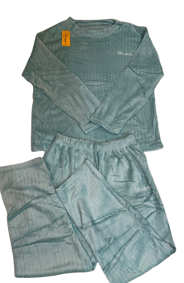 Producto - Pijama Polar Soft Importado Verde Agua