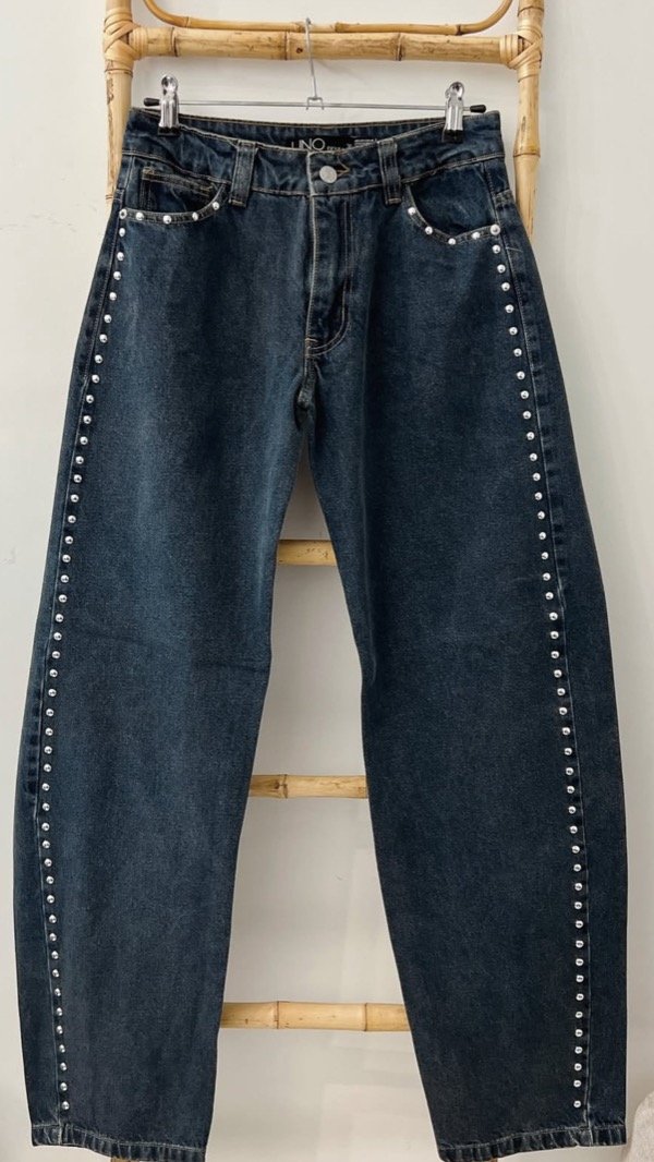 Producto - JEAN CON TACHAS