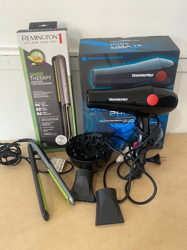 Producto - COMBO PELUQUERIA PLANCHITA REMINGTON Y SECADOR DE PELO. PRECIO POR TODO #10508