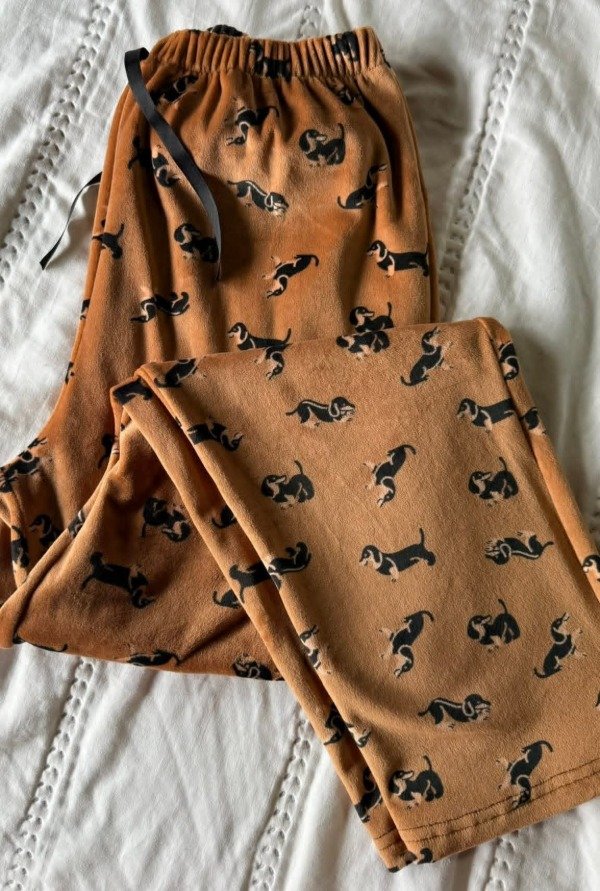 Producto - PANTS PLUSH SALCHI