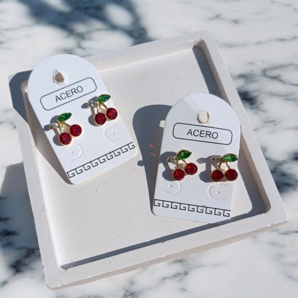 Producto - Aros cereza de acero quirúrgico