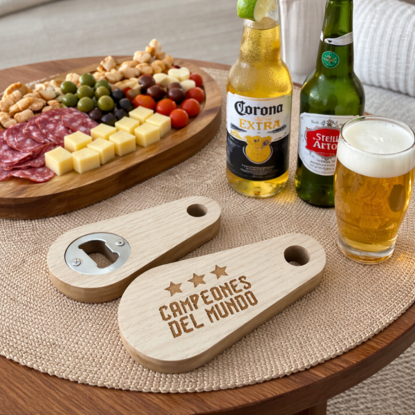 Producto - Destapador de mano CAMPEONES