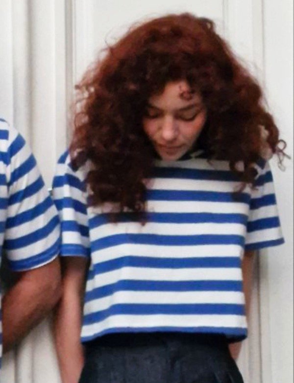 Producto - remera MUTABLE azul corta