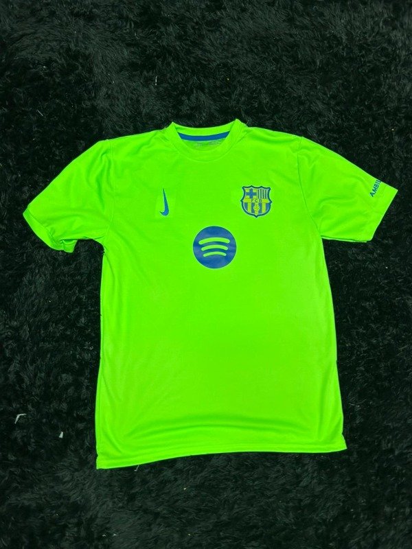 Producto - CAMISETA BARCA ALTERNATIVA VERDE LAMINE YAMAL