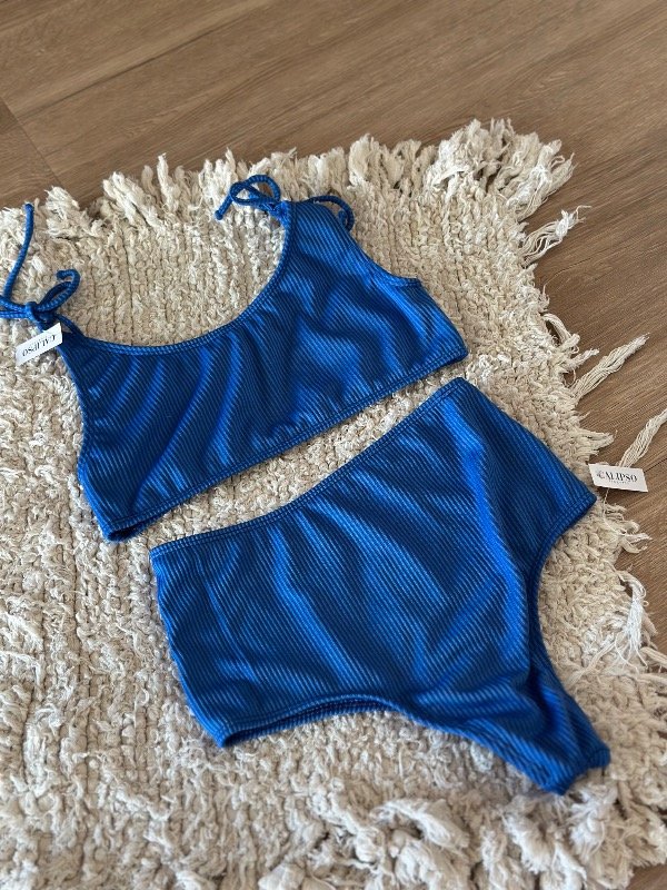 Producto - BL GINEBRA TOP DE ATAR Y LESS ALTA DE MORLEY AZUL