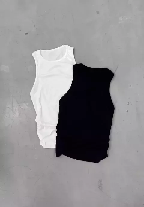 Producto - Musculosa Oli