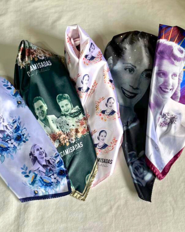 Producto - Pañuelos de satén