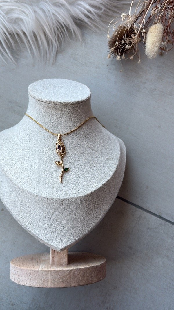 Producto - Collar de acero dorado flor tulipán