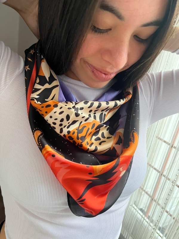 Producto - PAÑUELO GRANDE TIGGER
