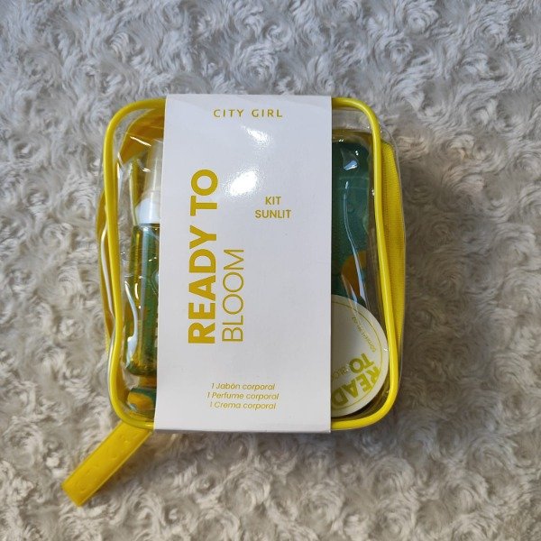 Producto - TRAVEL KIT SUNLIT