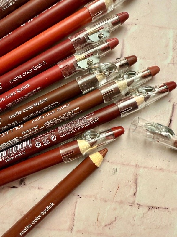 Producto - Delineador de labios Jumbo Fiomar