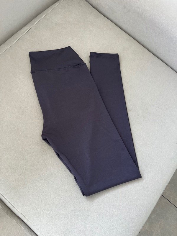 Producto - Calza gris clasic