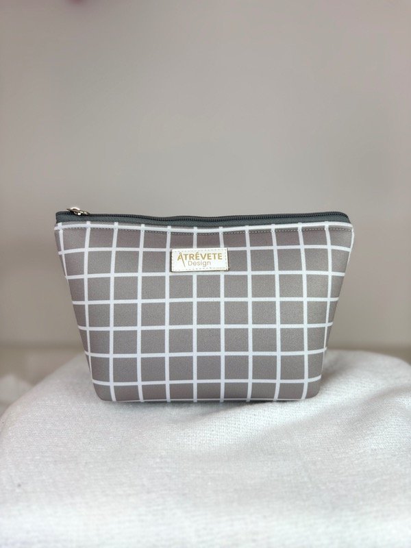 Producto - Neceser Amelia - Cuadrille gris
