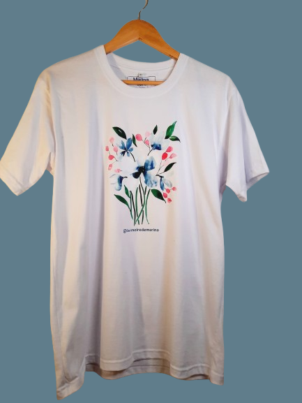 Producto - Remera Flores de Acuarela