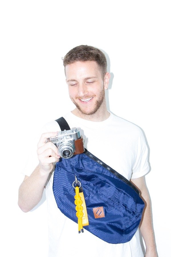 Producto - Riñonera TRIP Xl - Azul Oscuro Tracker