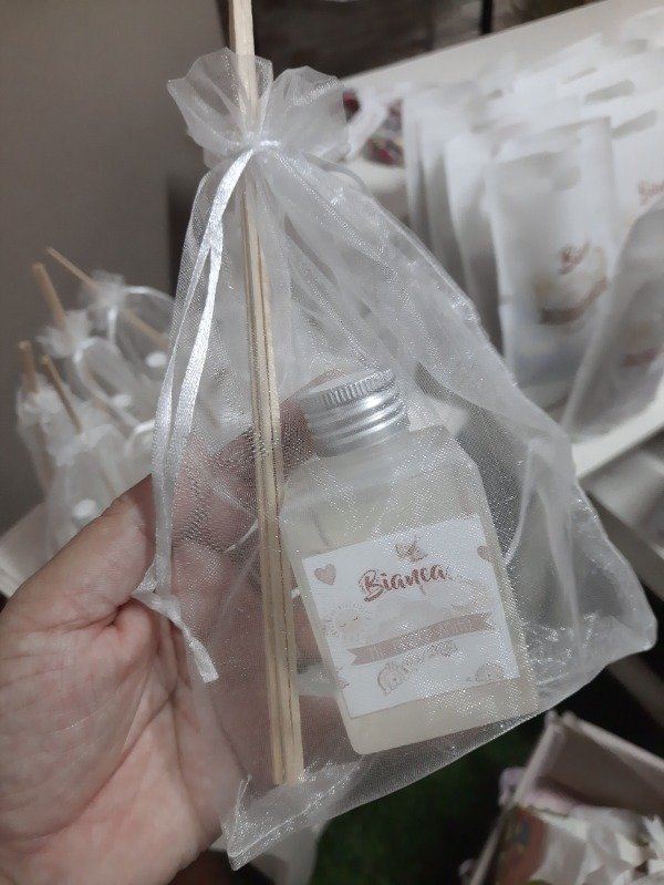 Producto - Souvenir aromático personalizado , Difusor con varillas