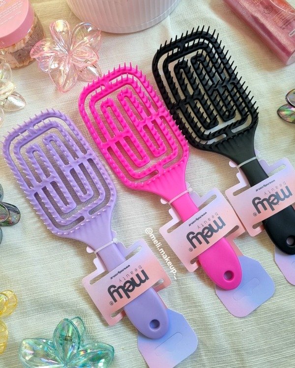 Producto - Cepillo de pelo Anti frizz cuadrado MELY - 0