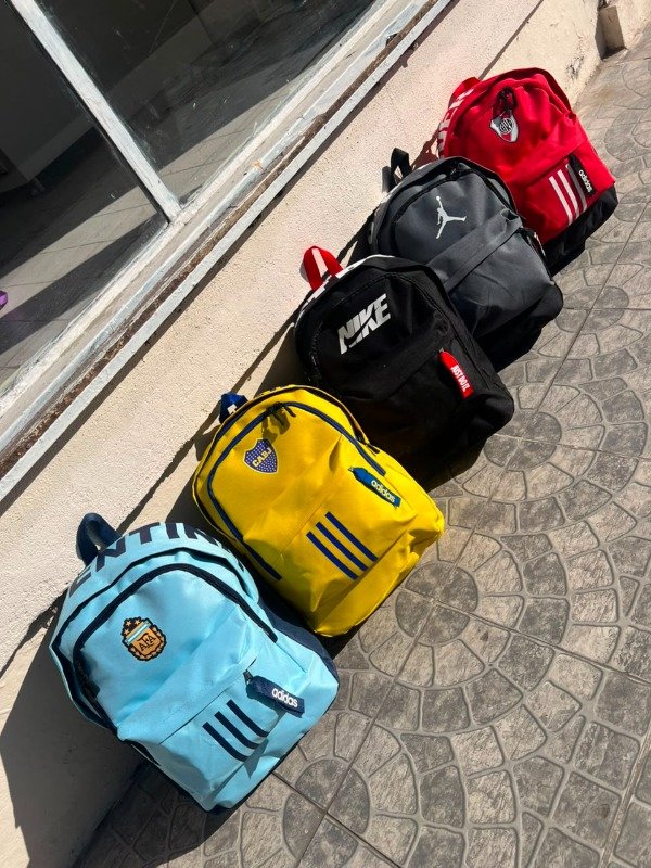 Producto - PACK X5 MOCHILAS DEPORTIVAS
