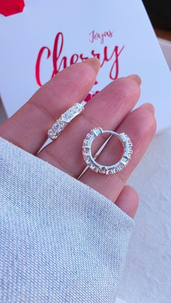 Producto - Argollas cubic cruz AB