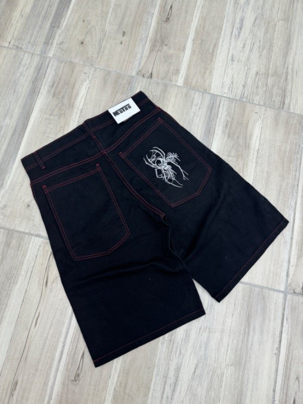 Producto - Bermuda Baggy Araña