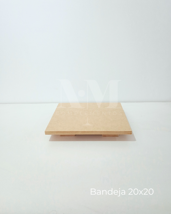 Producto - Bandeja en crudo 20x20