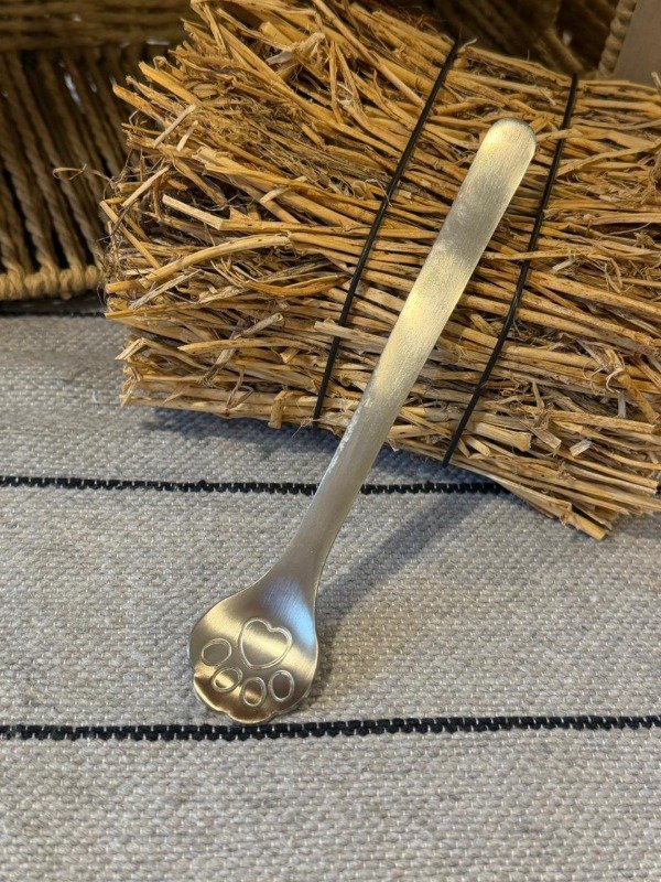 Producto - Cuchara huella- 15 cm (Efectivo: 4.000)