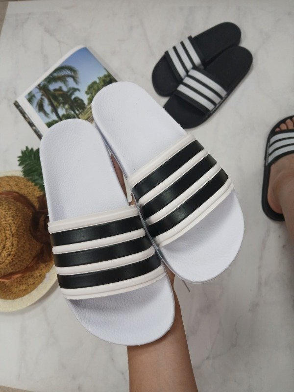 Producto - Ojotas Adidas unisex