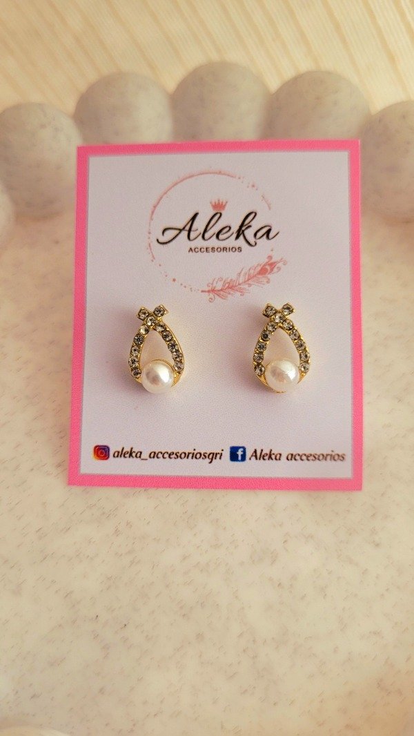 Producto - Aros perla con strass de acero dorado - 1