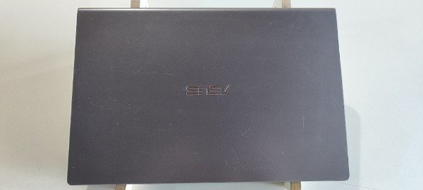 Producto - ASUS VIVOBOOK M409D RYZEN 3 3250U / 8GB / 256GB - 5