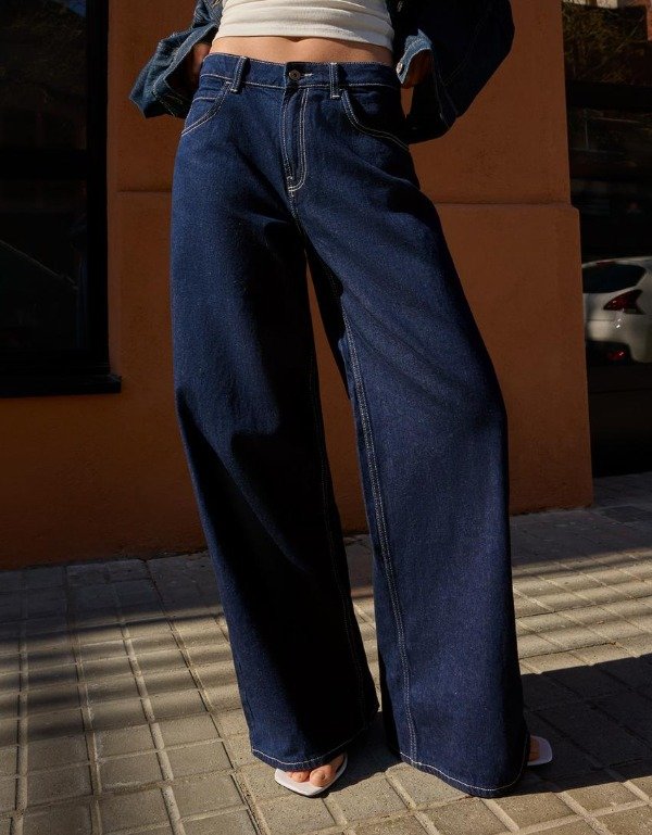 Producto - Jean wide leg tiro medio Bershka - 1