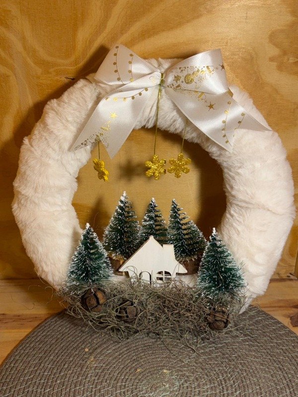 Producto - Corona Nórdica 25cm (Efectivo: 35.120)