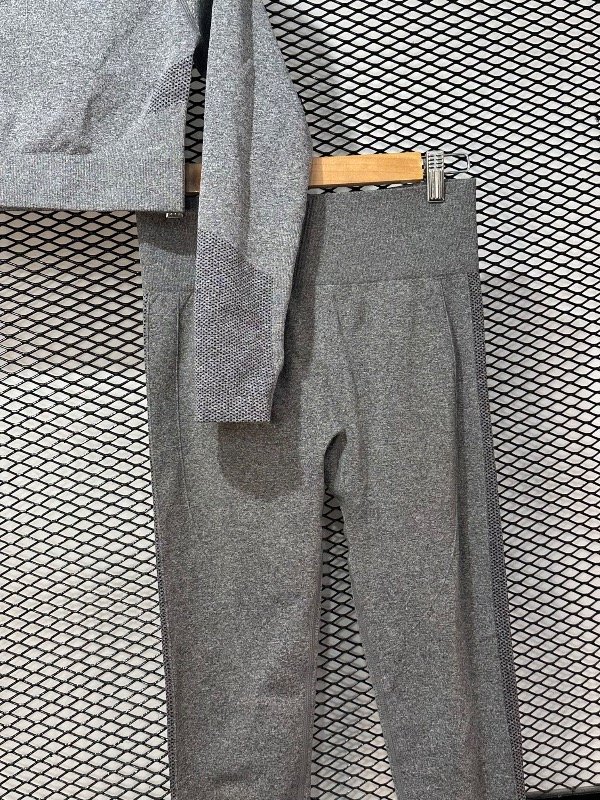 Producto - Set largo gris CLEA TM - 3