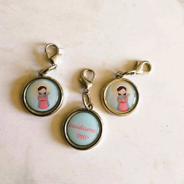 Producto - MEDALLITAS PARA COLGAR - SANTA LUCIA