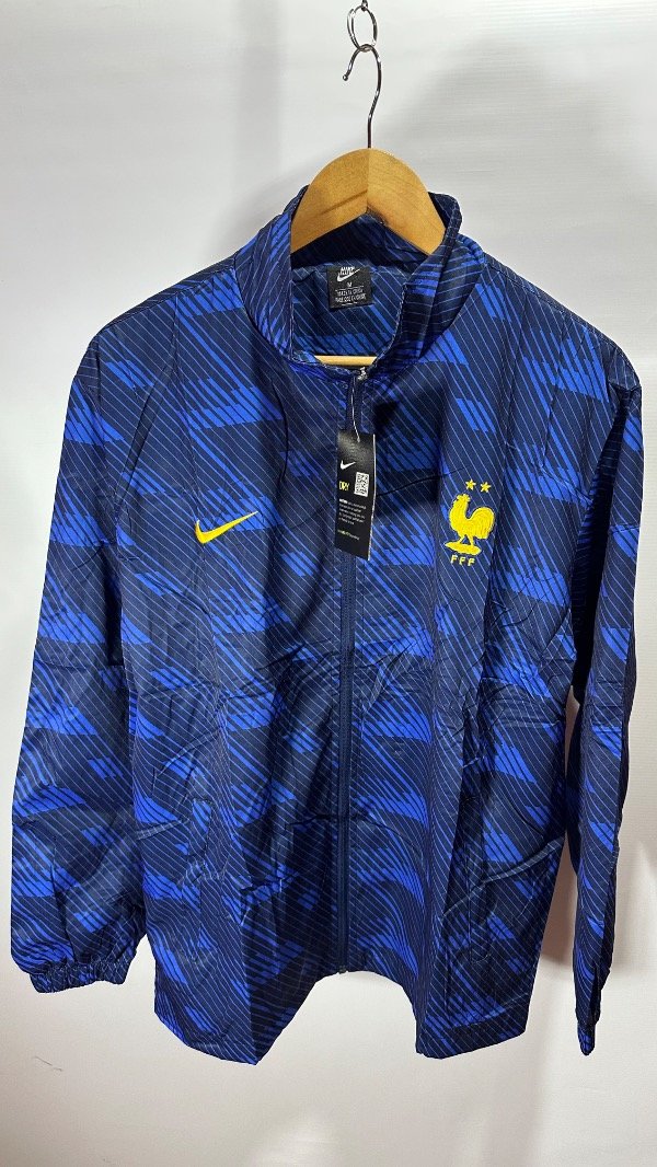 Producto - Campera Francia Nike Rompeviento 2026 Importada