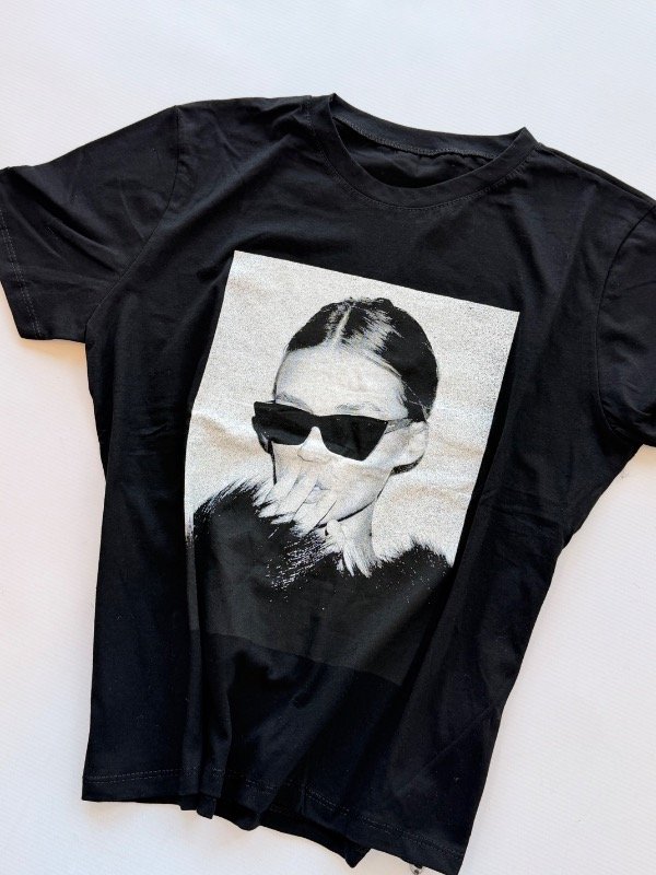 Producto - Remeras Estampas Negras - 1