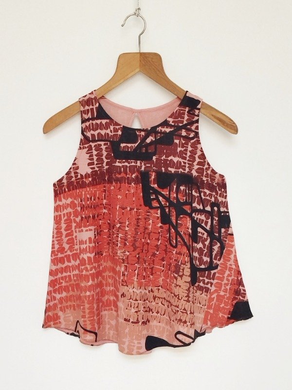 Producto - Blusa Pasión -estampa Gotas y Formas-