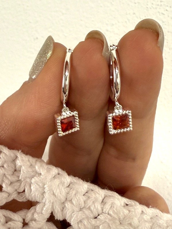 Producto - AB1615 Aros argollita cubik rojizo acero blanco