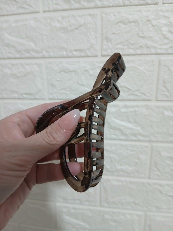 Producto - Pinza de Pelo Corazón Entrelazado - Accesorio Aesthetic - 1