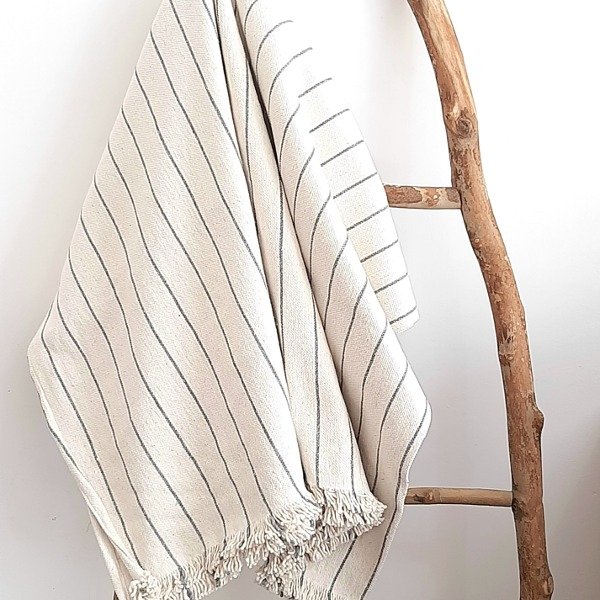 Producto - Manta/Alfombra Tiza Líneas Grises