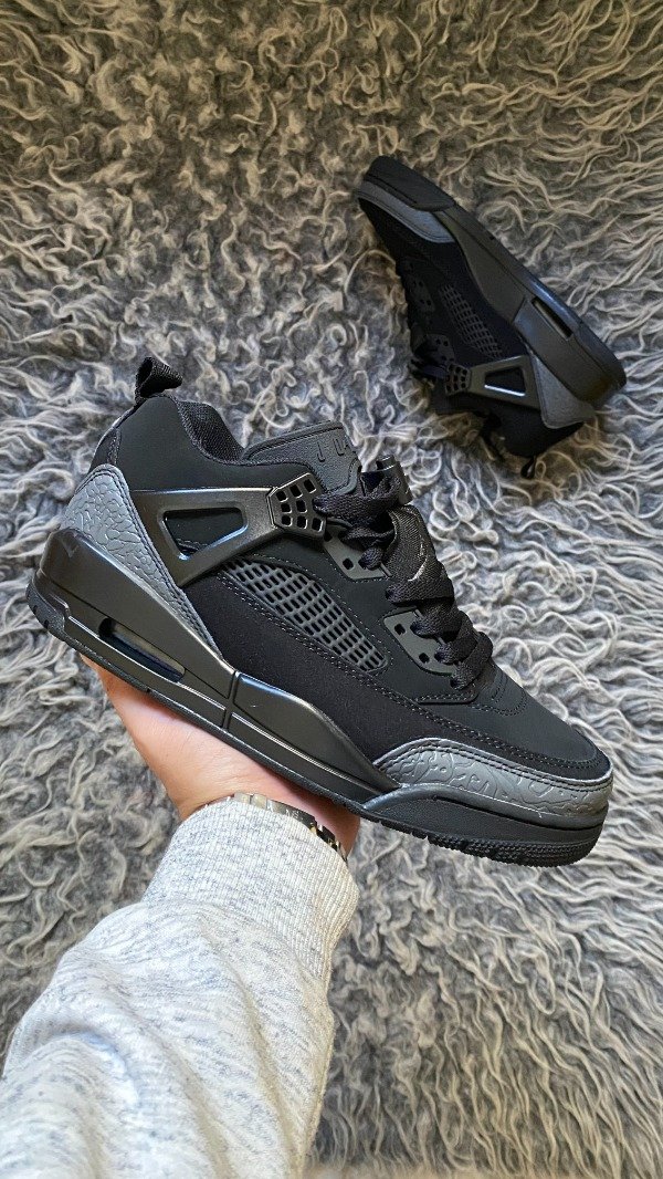 Producto - JORDAN RETRO SPIZIKE LOW BLACK CAT
