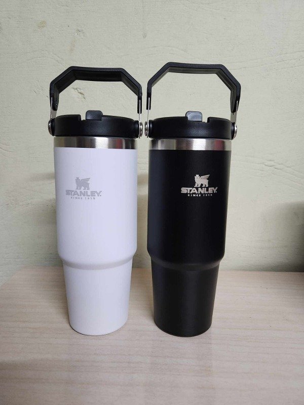 Producto - Hoppie 900ML Simil Stanley Excelente calidad PREMIUM