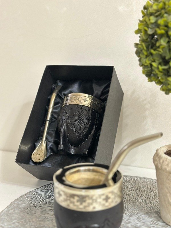 Producto - MATE IMPERIAL CUERO REPUJADO