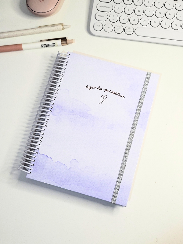 Producto - Agenda Perpetua Universitaria - modelo 1 LILA