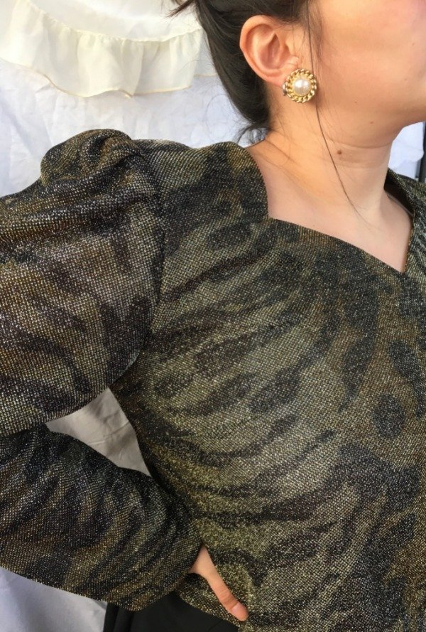 Blusa destellos