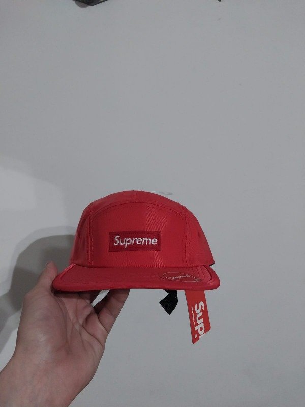 Producto - Supreme roja1