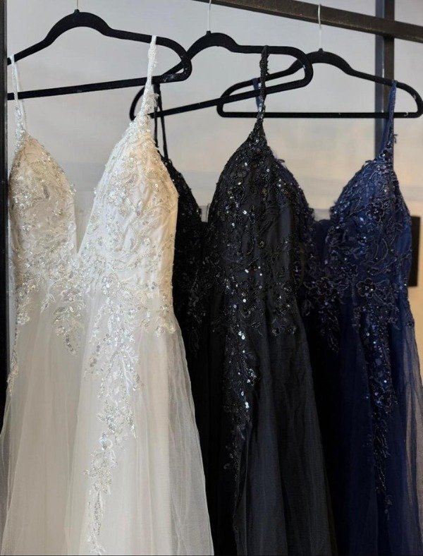 Vestido gala tul escote V solo venta online importado — imagen 3