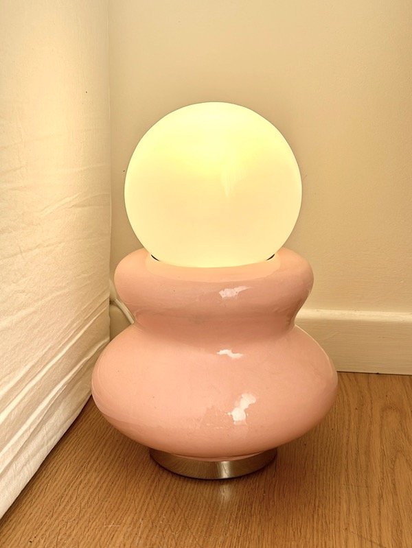 Producto - Curvy Lamp