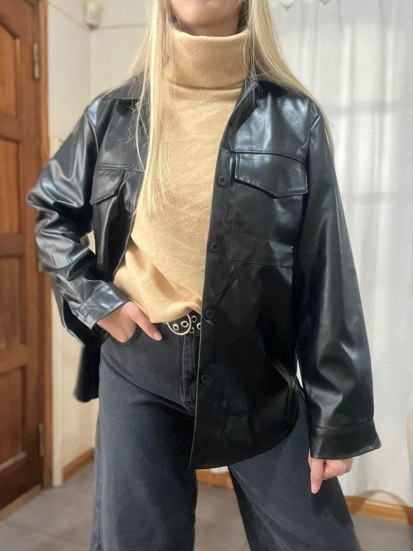Producto - CAMISACO NEGRO